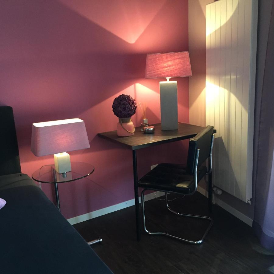 Landcafe Mit Mini Hotel บูร์กดอร์ฟ ภายนอก รูปภาพ