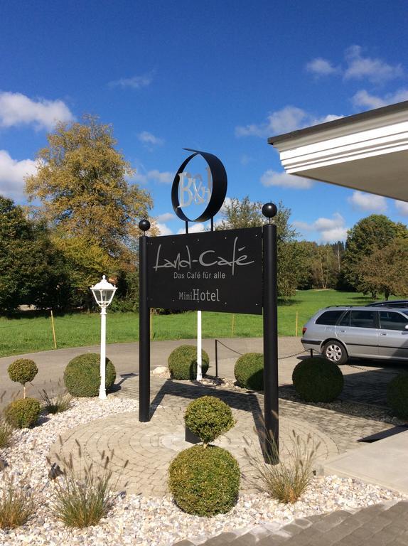 Landcafe Mit Mini Hotel บูร์กดอร์ฟ ภายนอก รูปภาพ